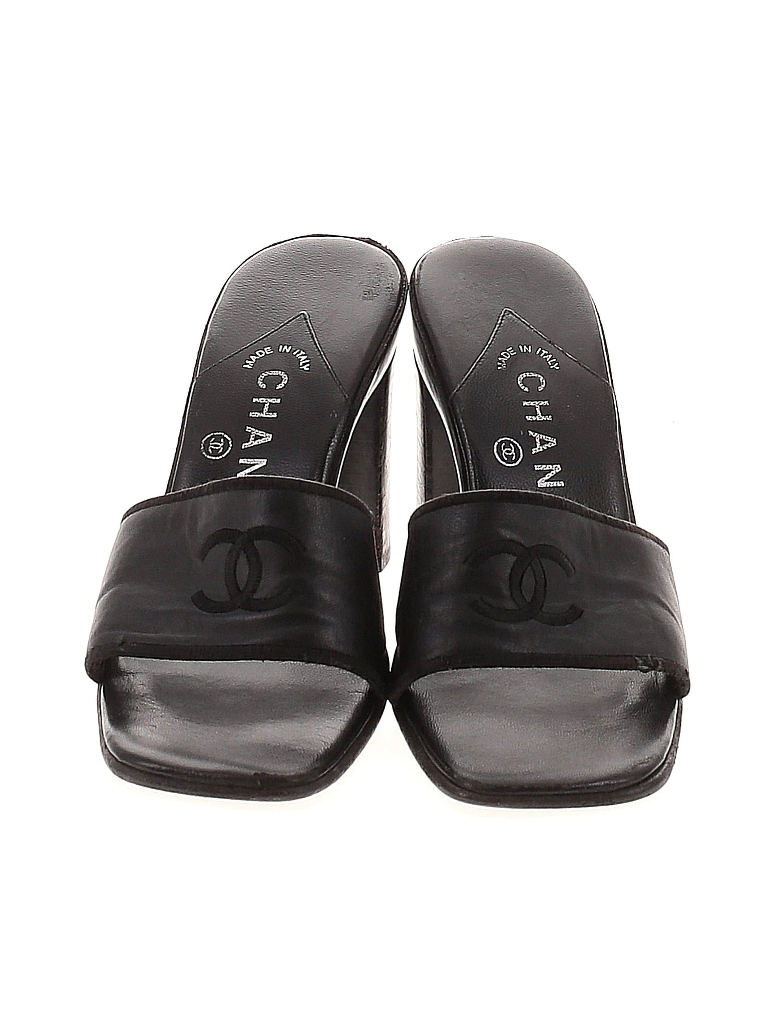 2 shoe size - 37 (EU)