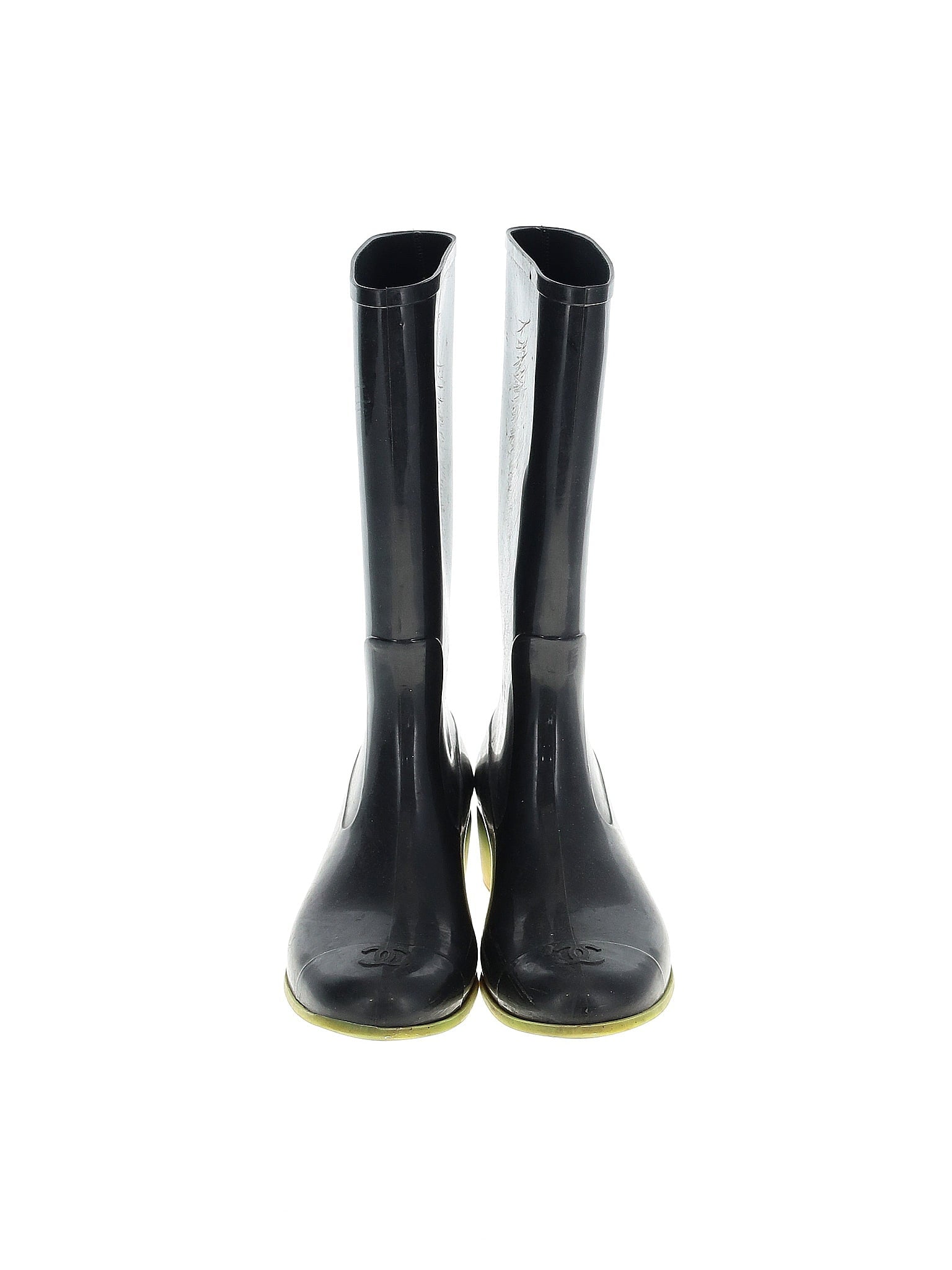 2 shoe size - 42 (EU)