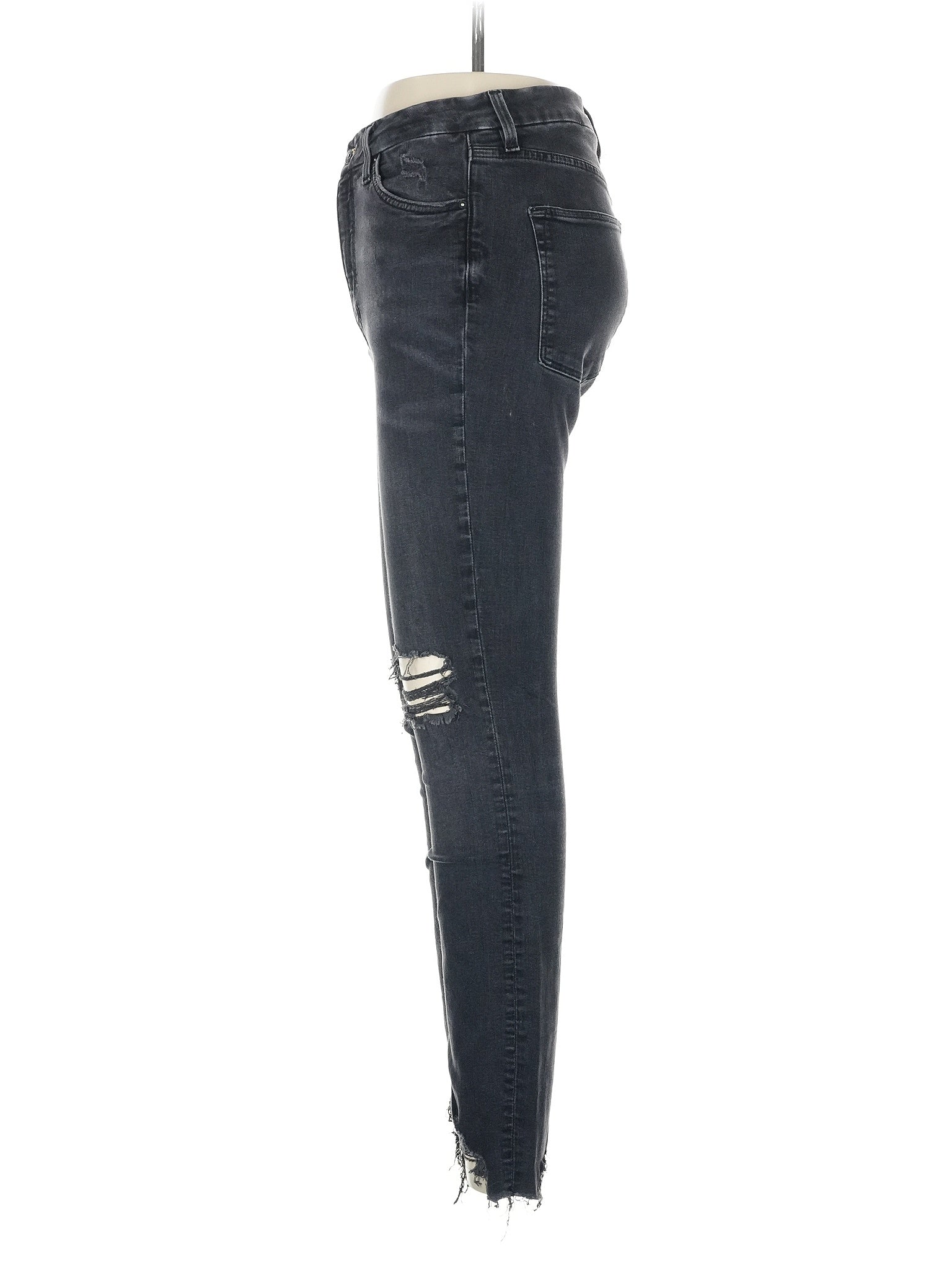 4 waist size - 28