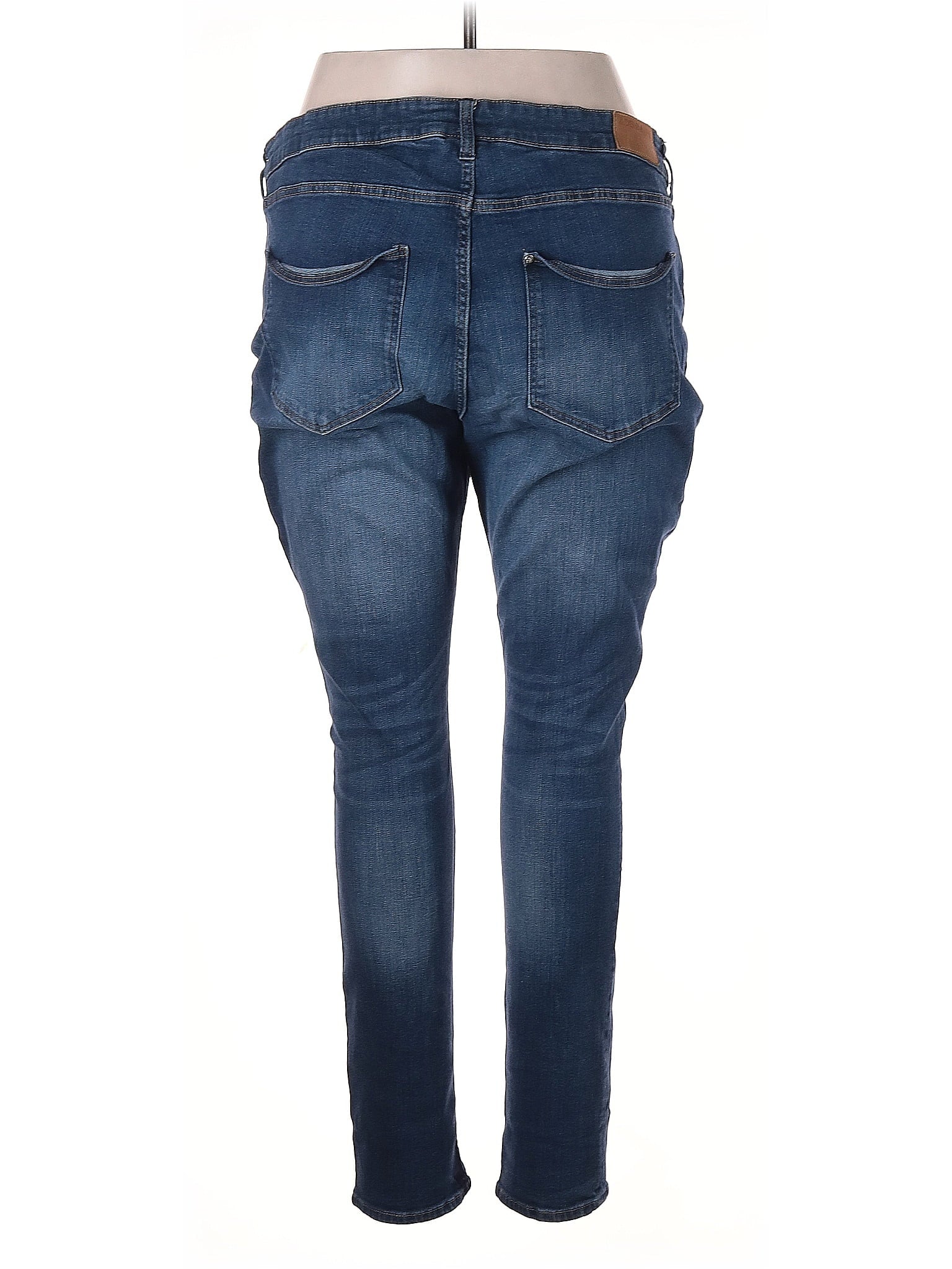 2 waist size - 24