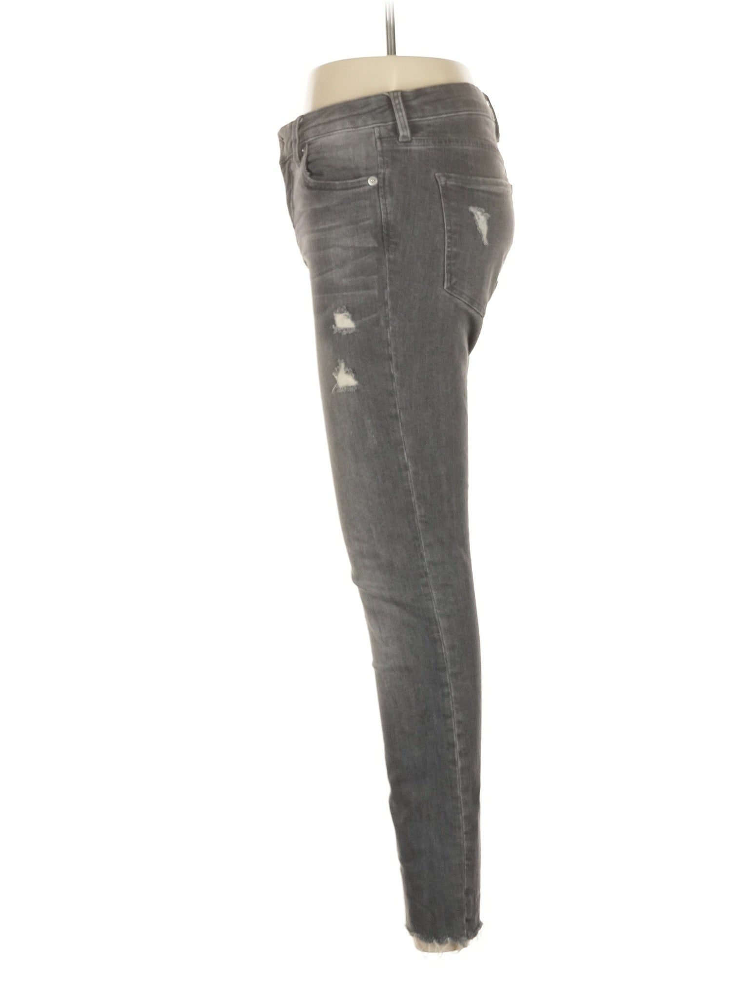 4 waist size - 28
