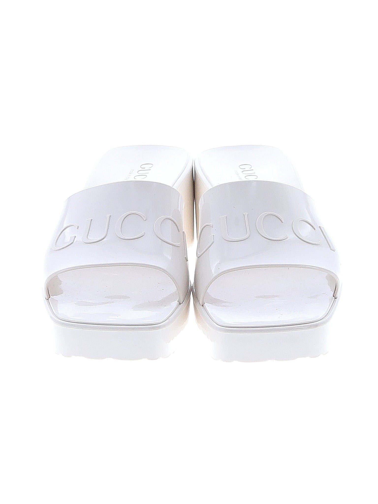 2 shoe size - 41 (IT)