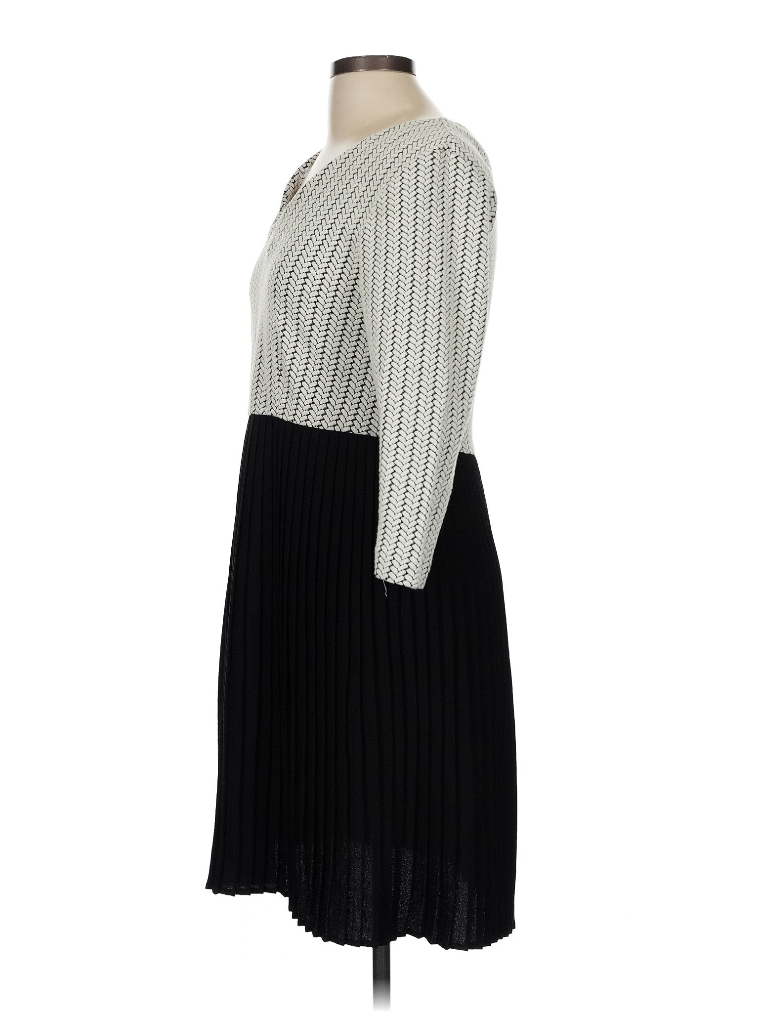 4 size - M