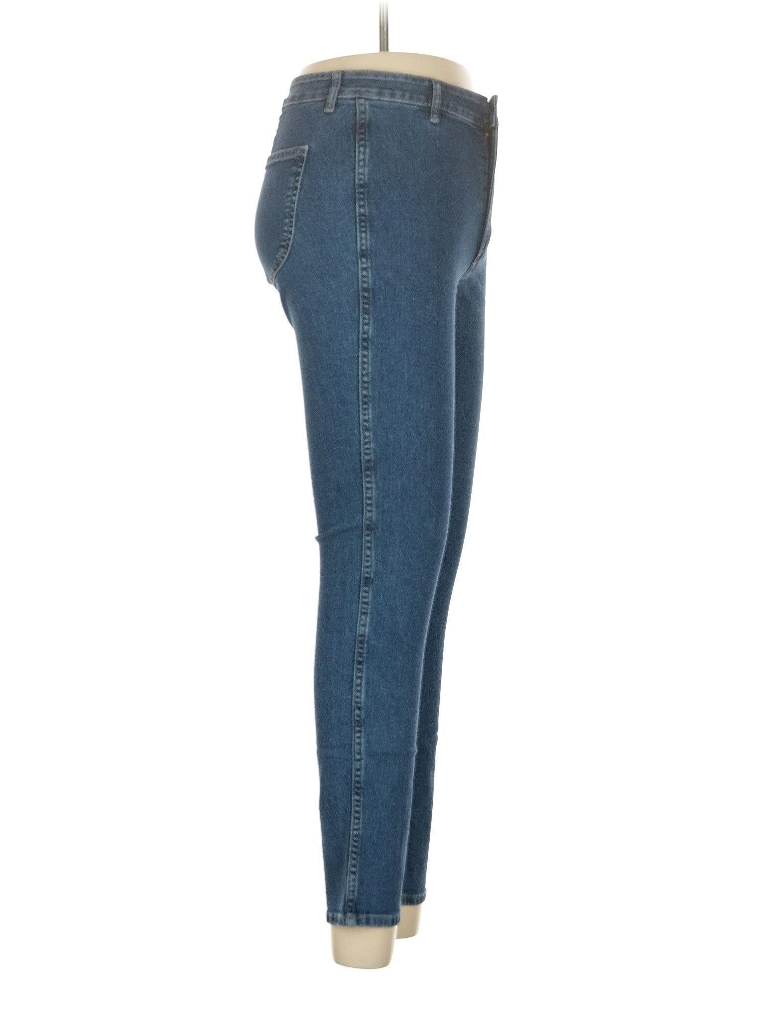 3 waist size - 28