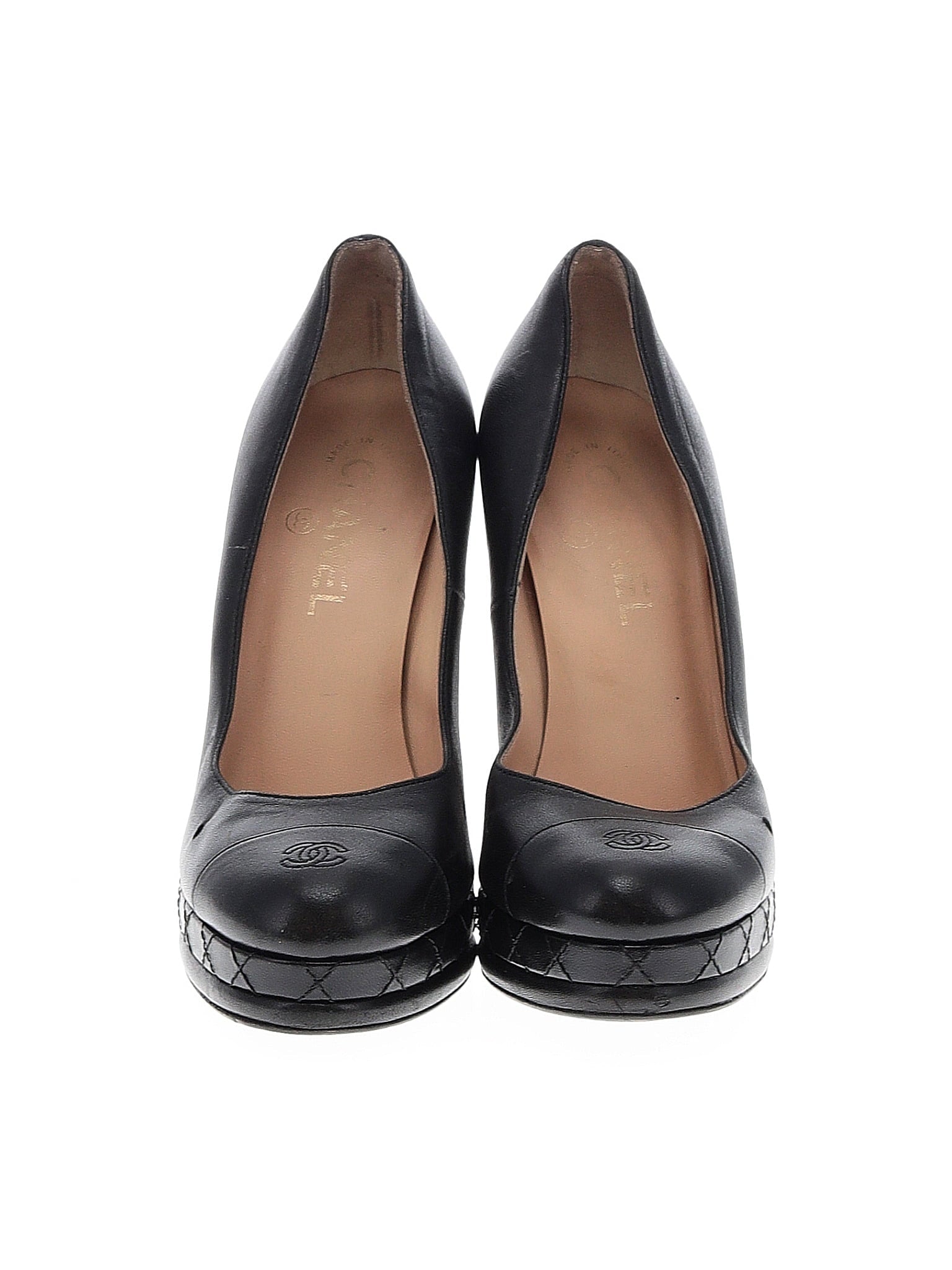 2 shoe size - 38 (EU)