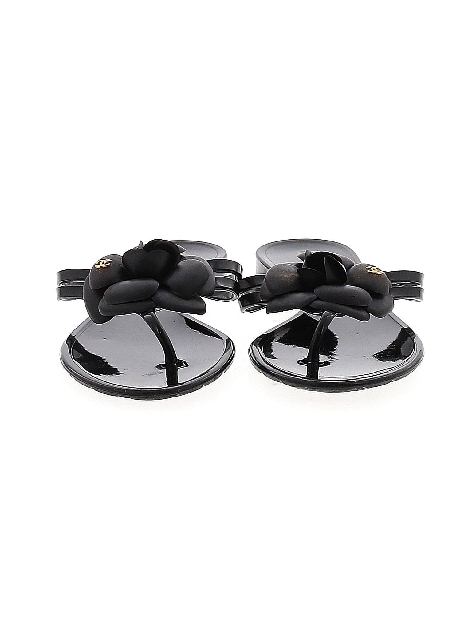 2 shoe size - 37 (EU)