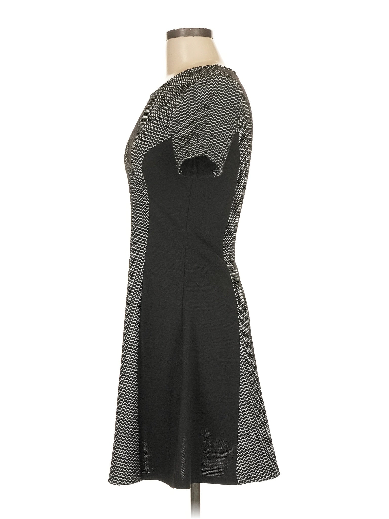 4 size - 8