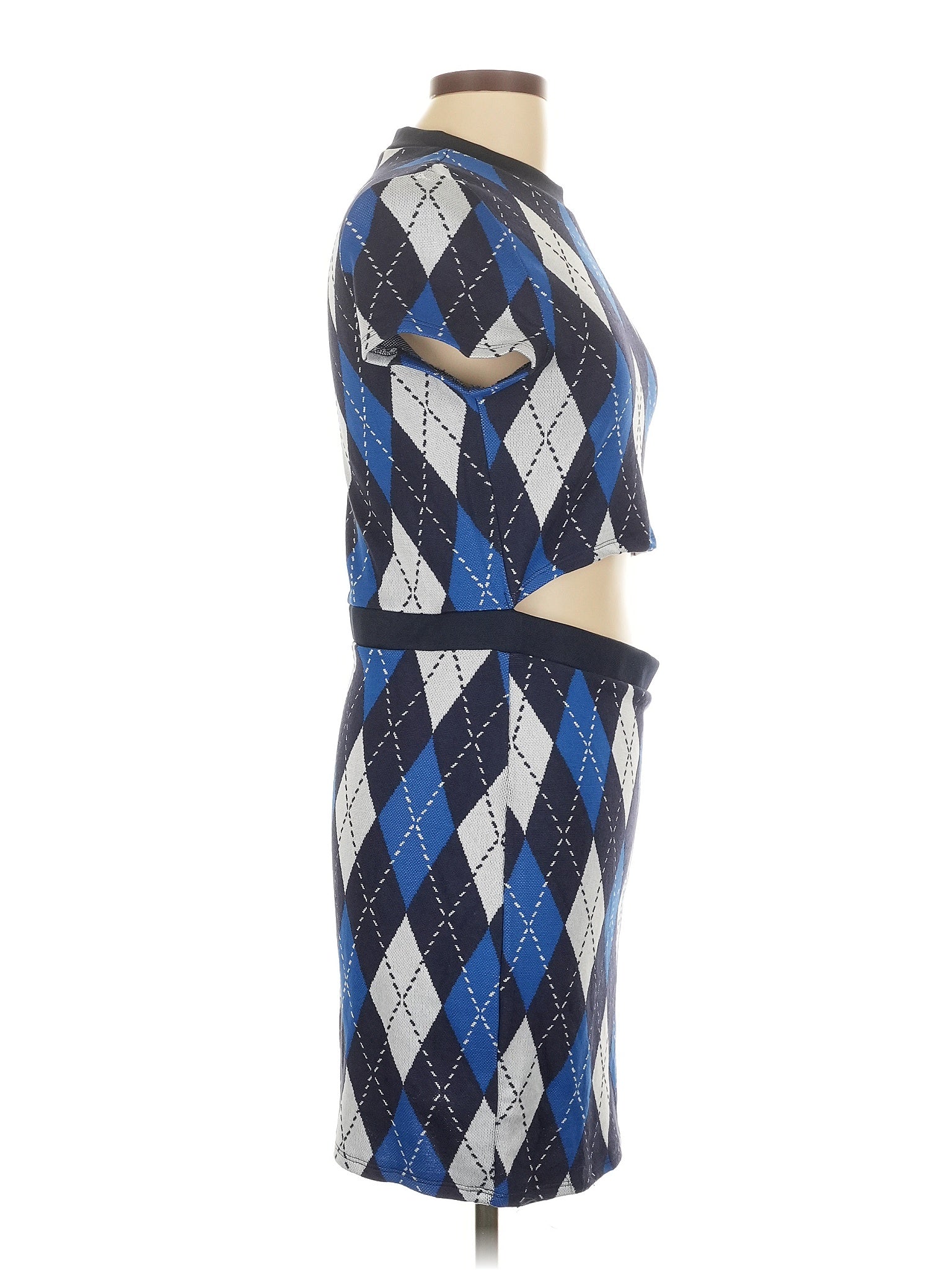 3 size - L