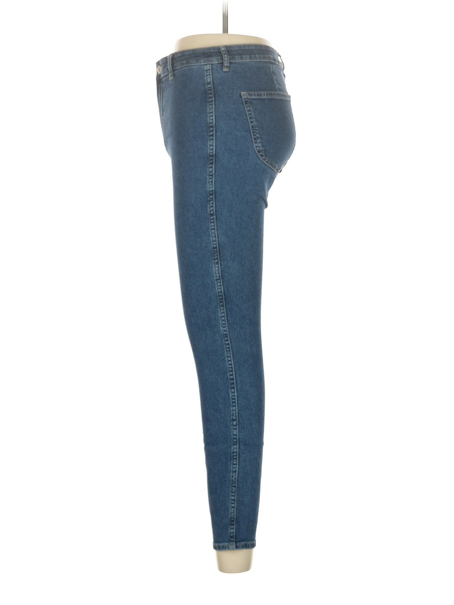 4 waist size - 28