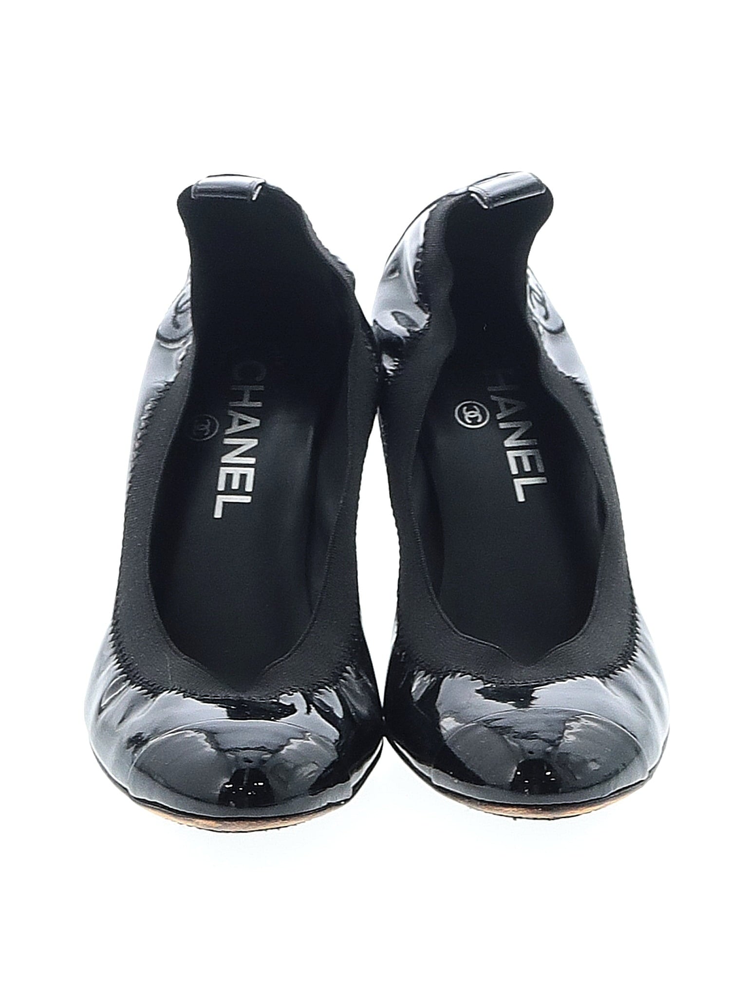 2 shoe size - 37 (EU)