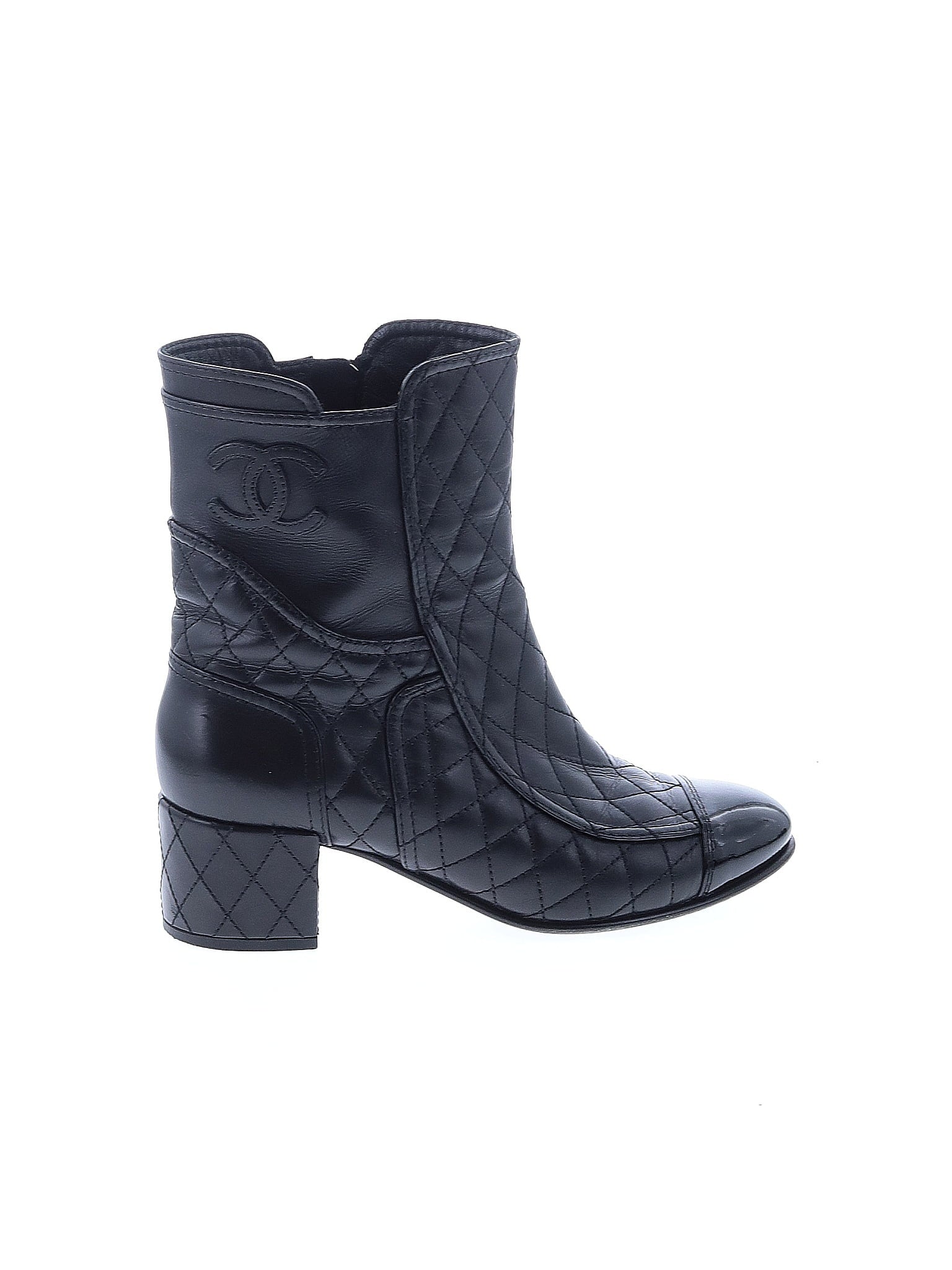 1 shoe size - 39 (EU)