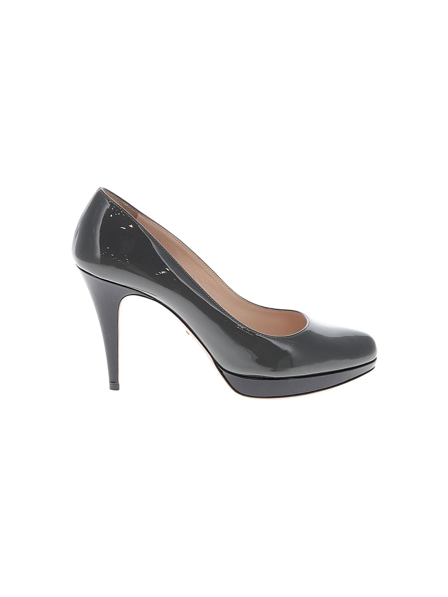 1 shoe size - 40 (EU)