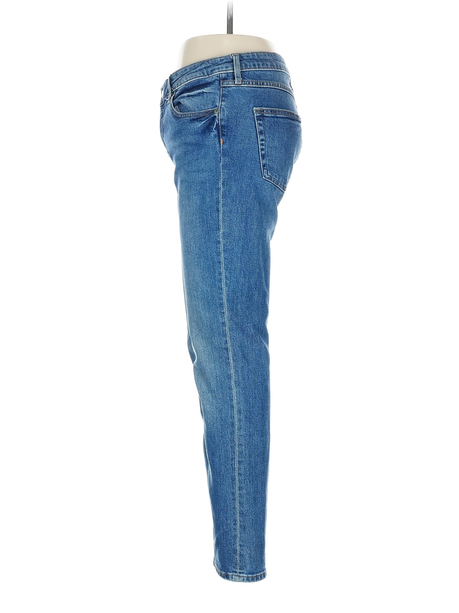 4 waist size - 28