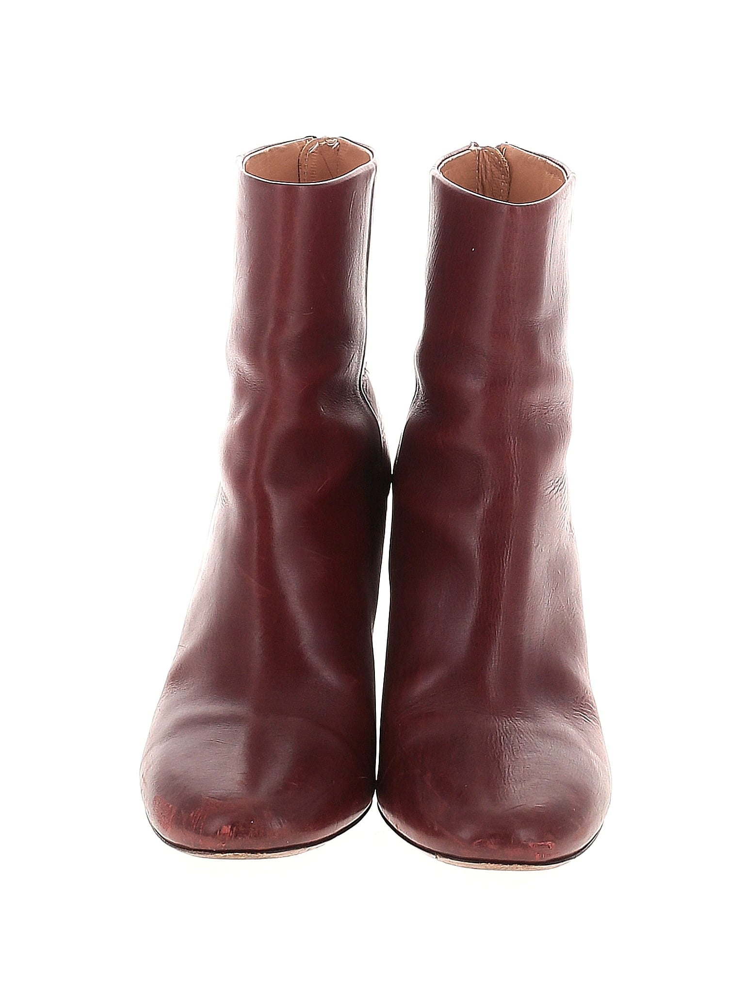 2 shoe size - 39 (EU)
