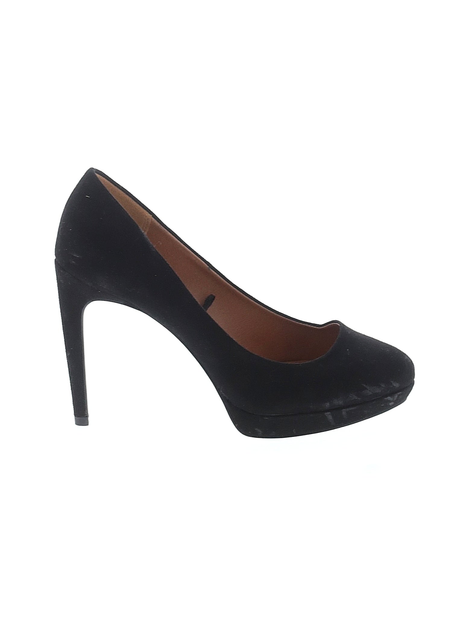 1 shoe size - 38 (EU)