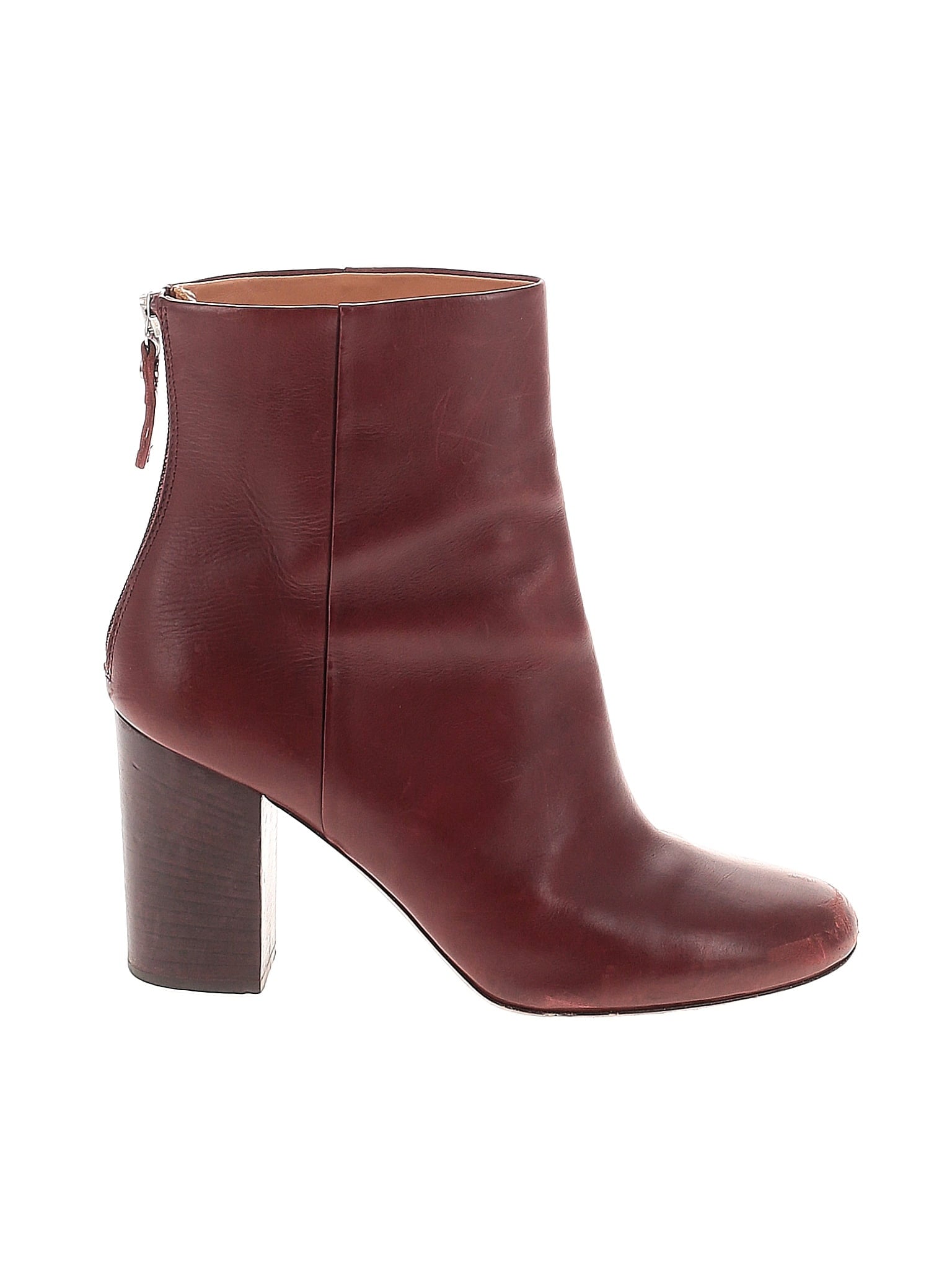 1 shoe size - 39 (EU)