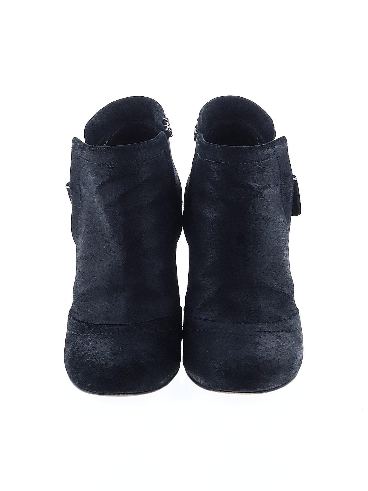 2 shoe size - 38.5 (EU)
