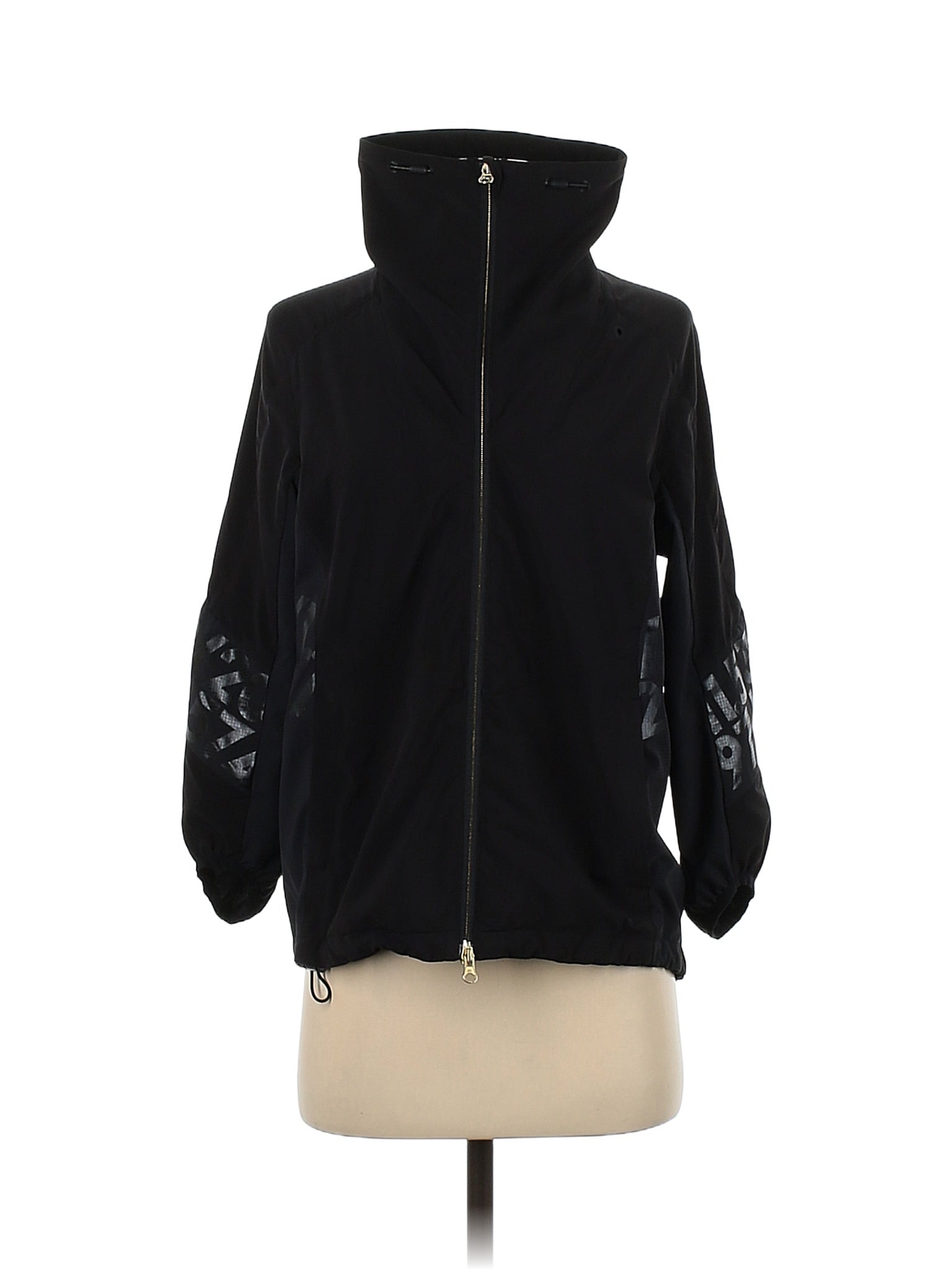 Windbreaker size - S