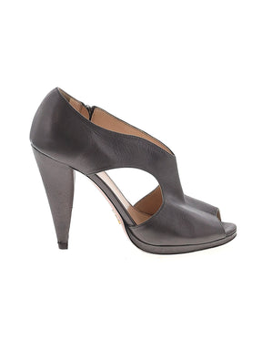 1 shoe size - 38.5 (EU)