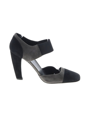 1 shoe size - 39 (EU)