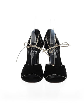 2 shoe size - 36 (EU)