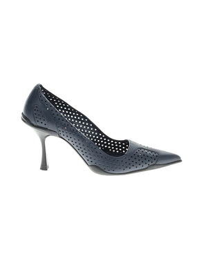 1 shoe size - 37 (EU)