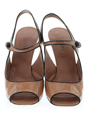 2 shoe size - 38.5 (EU)