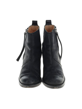 2 shoe size - 39 (EU)