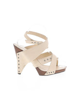 1 shoe size - 37 (EU)