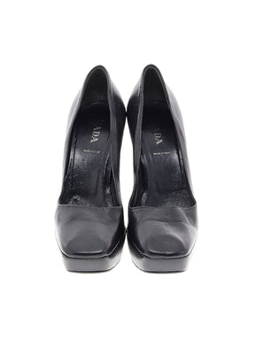 2 shoe size - 38.5 (EU)