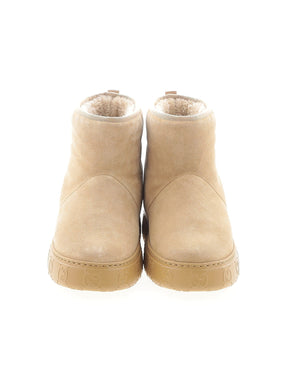 2 shoe size - 38 (IT)