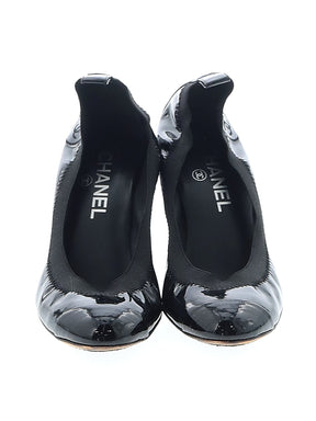 2 shoe size - 37 (EU)