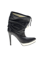 1 shoe size - 6 1/2 B