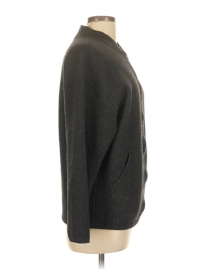 3 size - Lg (Estimated)