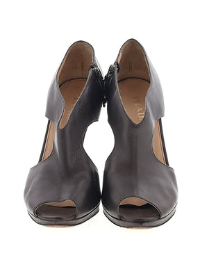 2 shoe size - 38.5 (EU)