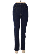1 waist size - 28