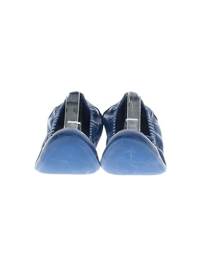 2 shoe size - 36.5 (EU)