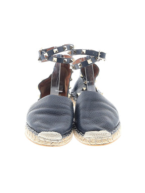 2 shoe size - 39 (EU)