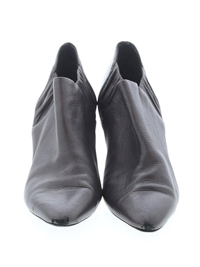 2 shoe size - 38 (EU)