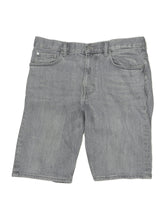 1 waist size - 32