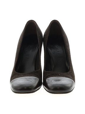 2 shoe size - 38.5 (EU)
