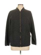1 size - Lg (Estimated)