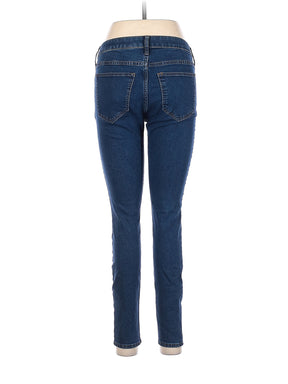 Jeans waist size - 28